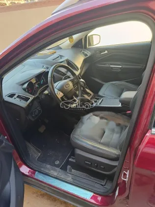 فورد كوجا 2019 أبيض مستعملة للبيع