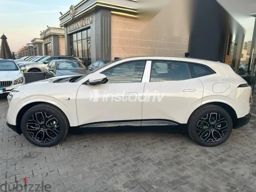 افاتار 07 2025 أبيض جديدة للبيع - 2