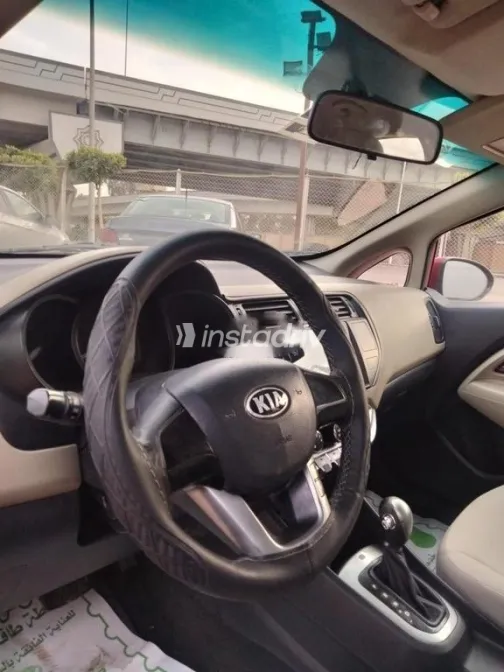 Kia Rio 2013 Red Used for Sale - 5