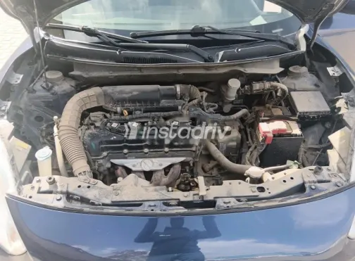 Suzuki Swift Dzire 2022 White Used for Sale - 2