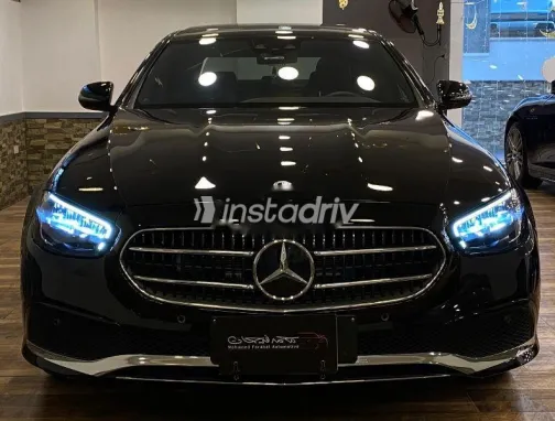 مرسيدس A 200 2023 أسود مستعملة للبيع - 1