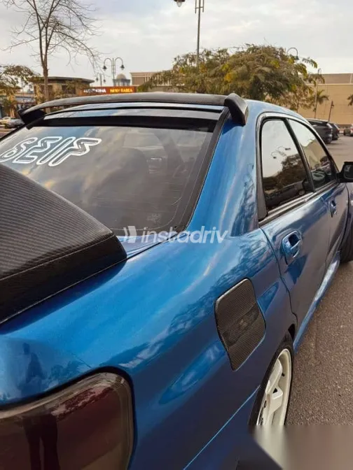 سوبارو امبريزا 2004 أزرق غامق مستعملة للبيع - 6