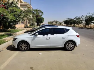 سيات ليون 2014 أبيض مستعملة للبيع