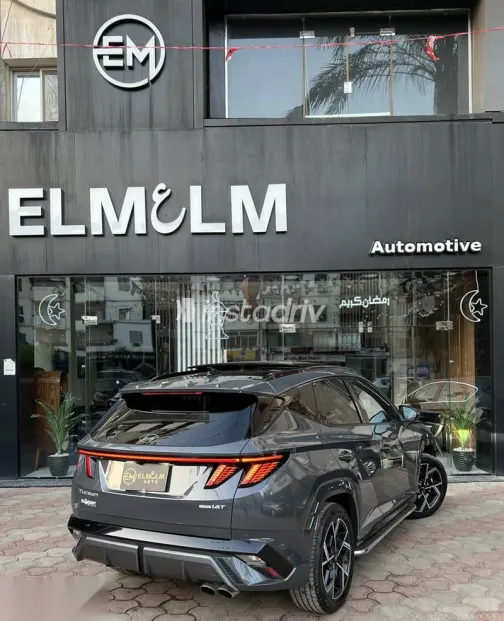 هيونداي توسان 2025 أزرق غامق مستعملة للبيع - 10