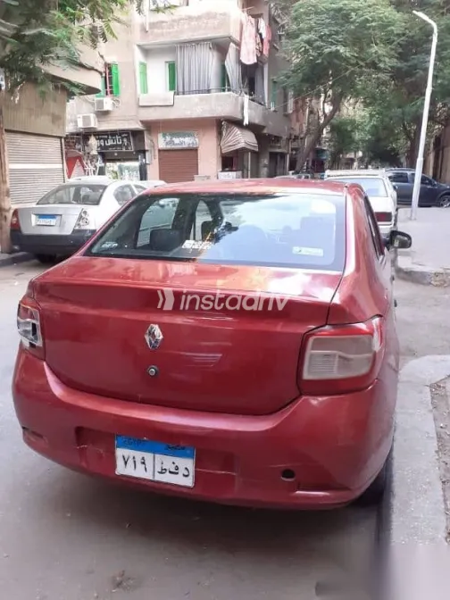 Renault Logan 2016 Red Used for Sale - 2