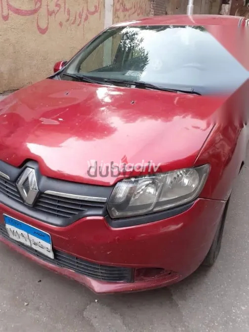 Renault Logan 2016 Red Used for Sale - 4