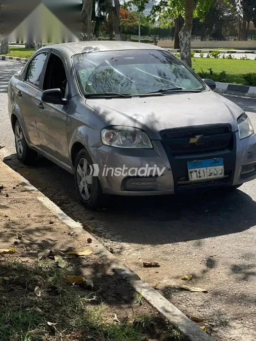 شيفروليه افيو 2009 فضي مستعملة للبيع - 1