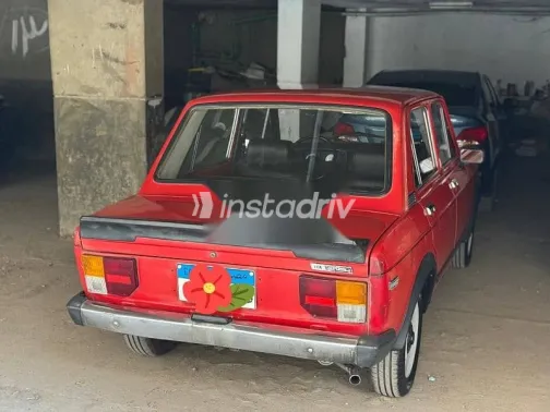 فيات 128 1986 أحمر مستعملة للبيع - 1