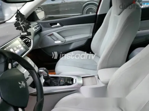 Peugeot 308 2015 Red Used for Sale - 2