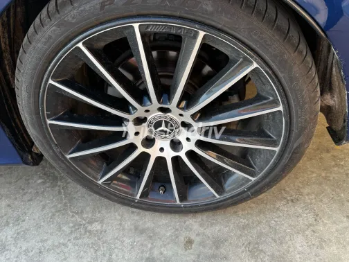 Mercedes C 200 2019 White Used for Sale - 1