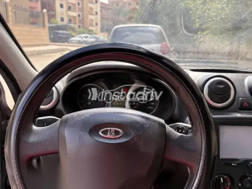 Lada Granta 2016 Brown Used for Sale - 2