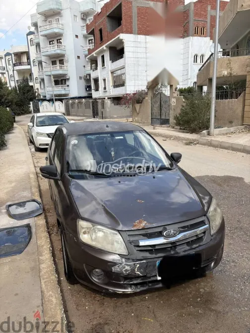 Lada Granta 2016 Brown Used for Sale - 3