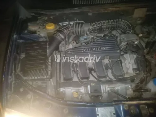 فيات سينا 2001 أزرق غامق مستعملة للبيع - 8