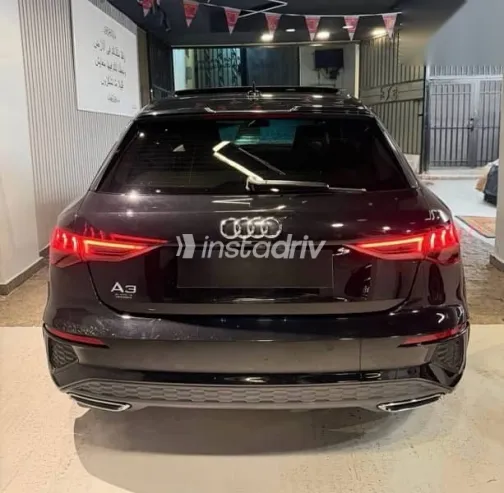 اودي A3 2022 أسود مستعملة للبيع - 5