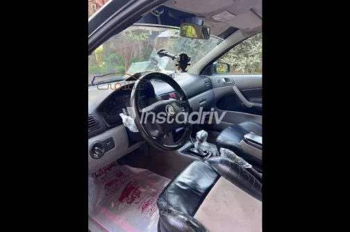 سكودا اوكتافيا A4 2000 أخضر مستعملة للبيع - 1