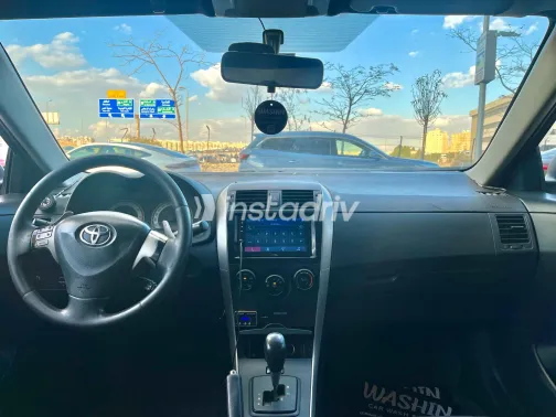 تويوتا كورولا 2008 أبيض مستعملة للبيع - 3