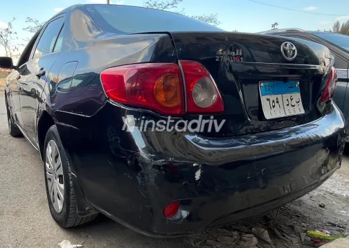 تويوتا كورولا 2008 أبيض مستعملة للبيع - 8