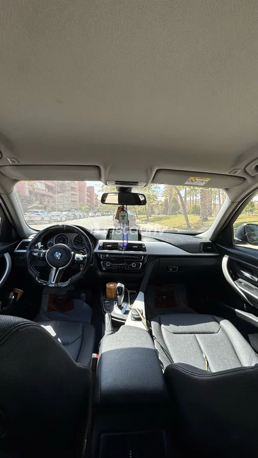 بي ام دبليو 318 2019 أبيض مستعملة للبيع - 3