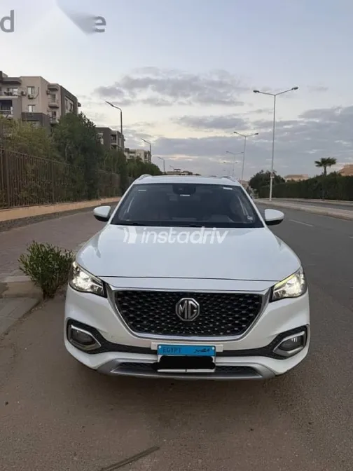 ام جى اتش اس 2022 أبيض مستعملة للبيع - 3