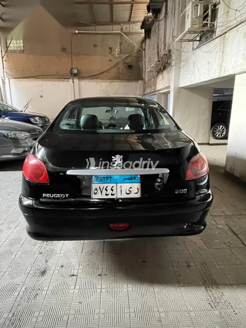 بيجو 206 2008 أسود مستعملة للبيع - 2