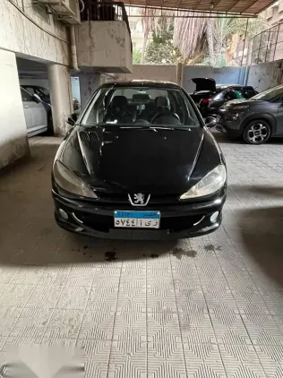 بيجو 206 2008 أسود مستعملة للبيع