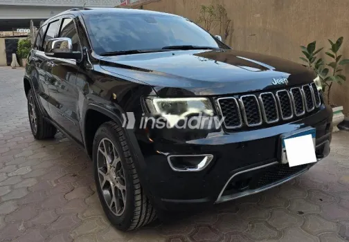 جيب جراند شيروكي 2022 أسود مستعملة للبيع - 3