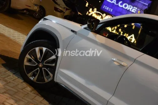 سكودا كودياك 2024 أبيض مستعملة للبيع - 5