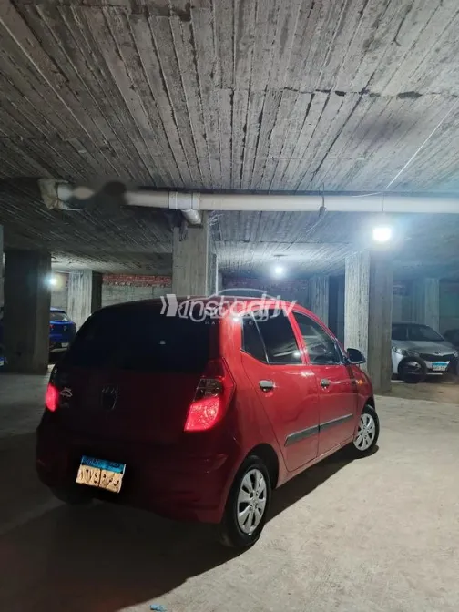 Hyundai Grand i10 2014 Red Used for Sale - 4