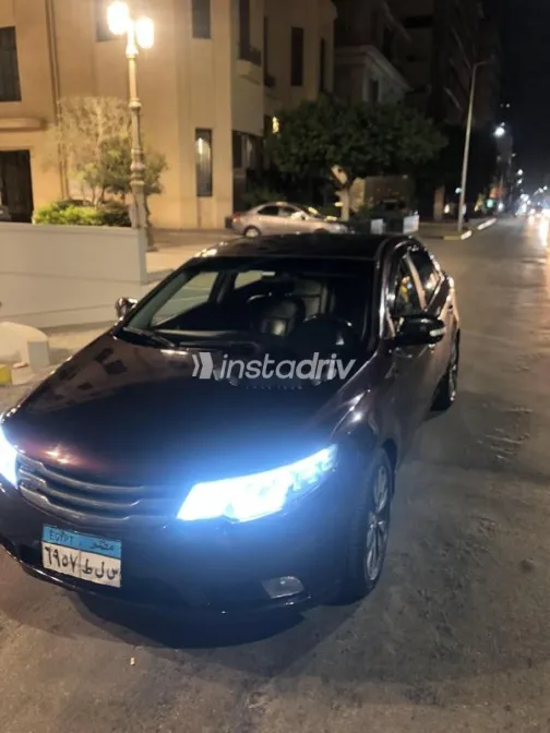 Kia Cerato 2011 Eggplant Used for Sale - 2