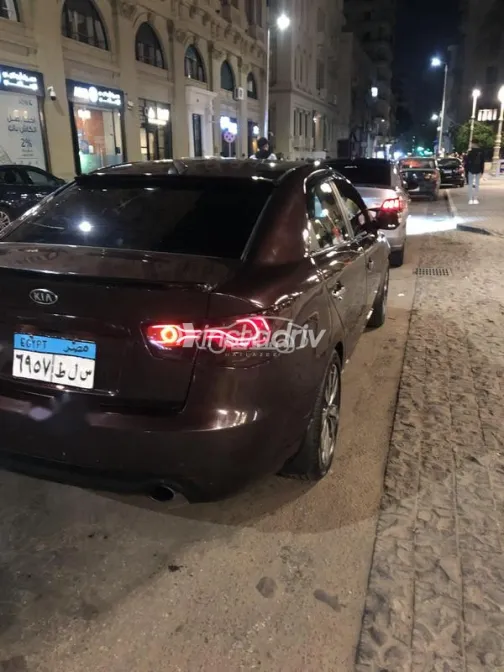 Kia Cerato 2011 Eggplant Used for Sale - 5