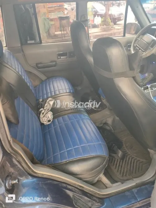 جيب شيروكي 1996 أزرق غامق مستعملة للبيع - 1