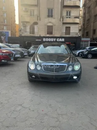 مرسيدس E 230 2008 فضي مستعملة للبيع