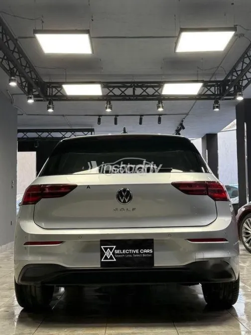 فولكس فاغن جولف 6 2024 فضي مستعملة للبيع - 4