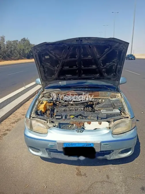 هيونداي اكسنت 1998 أزرق مستعملة للبيع - 2