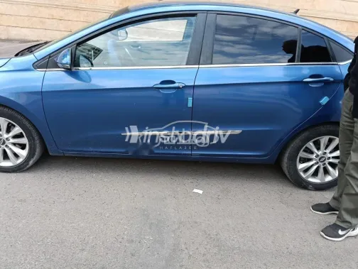 شيرى اريزو 5 2021 أبيض مستعملة للبيع - 4