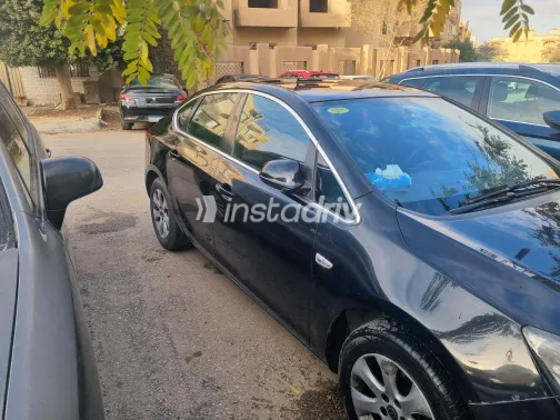 Opel Astra 2020 White Used for Sale - 3