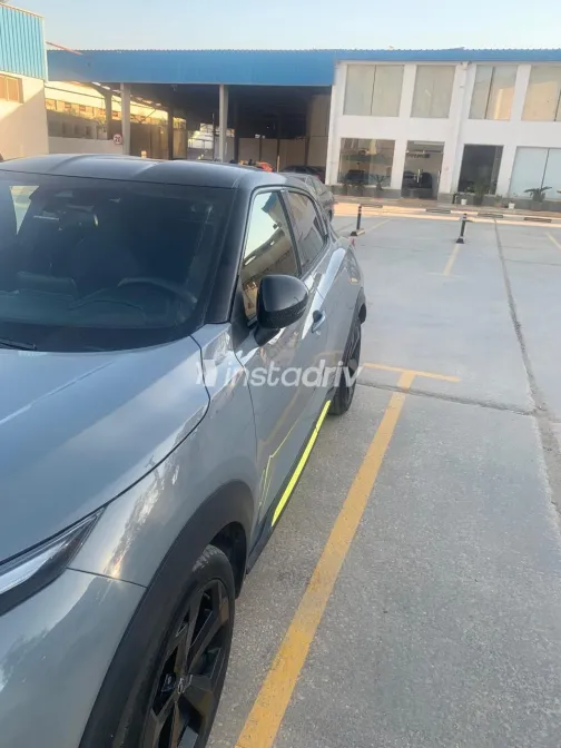 نيسان جوك 2023 أبيض مستعملة للبيع - 4