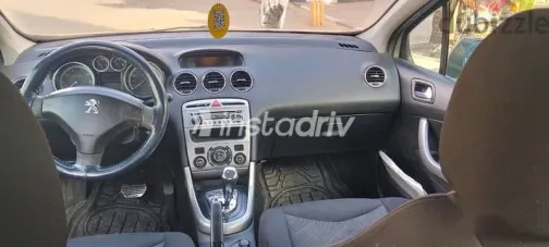 بيجو 308 2013 ذهبي مستعملة للبيع - 4