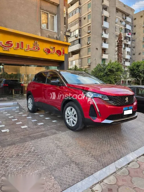 بيجو 3008 2021 أحمر مستعملة للبيع - 3