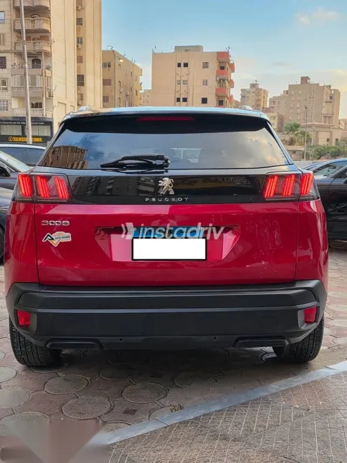 بيجو 3008 2021 أحمر مستعملة للبيع - 5