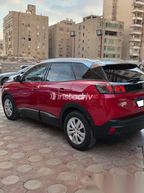 بيجو 3008 2021 أحمر مستعملة للبيع - 7