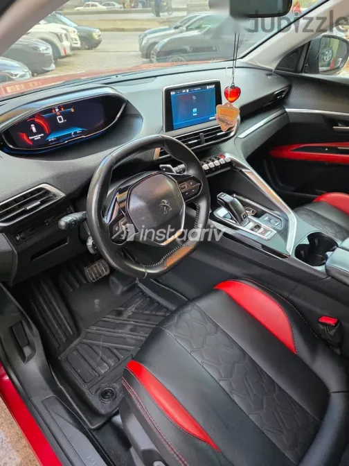 بيجو 3008 2021 أحمر مستعملة للبيع - 9