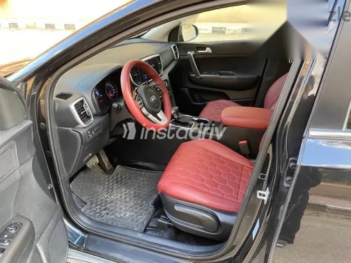 كيا سبورتاج 2022 أسود مستعملة للبيع - 5