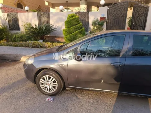 فيات بونتو 2016 رمادي مستعملة للبيع - 2