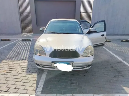 دايو نوبيرا 2003 فضي مستعملة للبيع - 3