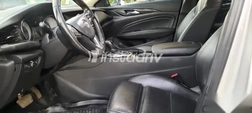 Opel Insignia 2018 Gray Used for Sale - 9
