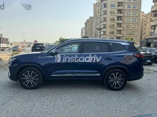 شيرى تيجو 2024 أزرق غامق مستعملة للبيع - 3