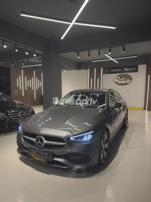 Mercedes 200 2022 Gray Used for Sale - 1