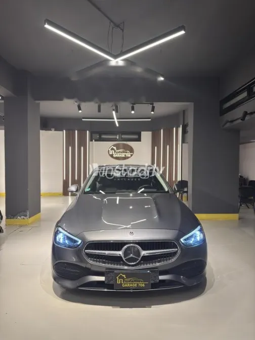 Mercedes 200 2022 Gray Used for Sale - 3