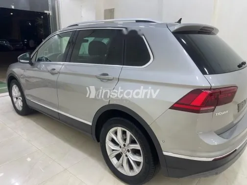 فولكس فاغن تيجون 2020 ذهبي مستعملة للبيع - 5